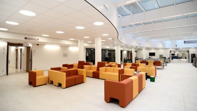 ziekenhuis hal - UTS Verkroost Nijmegen